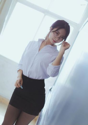 浮华背后 电视剧_蓝光免费在线播放