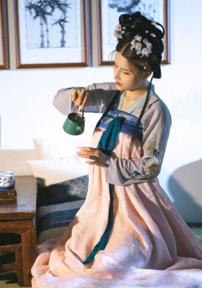 他从火光中走来一共多少集_BD英语HD高清在线观看